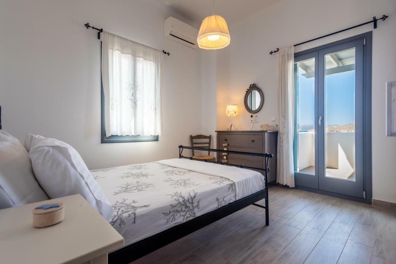 Milian Suite Adamantas (Milos) Exterior foto