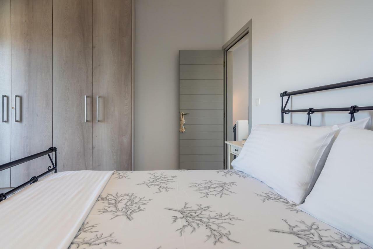Milian Suite Adamantas (Milos) Exterior foto